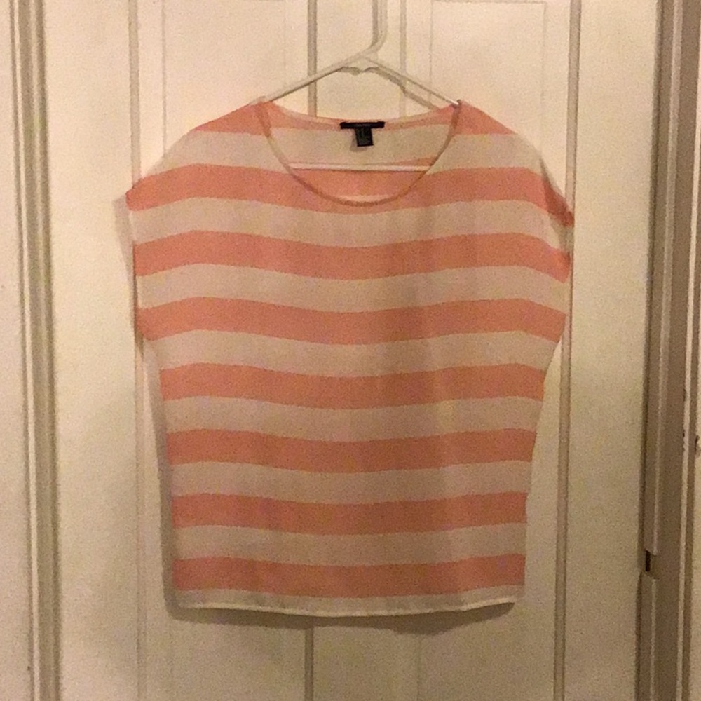 Loose fitting summer shirt